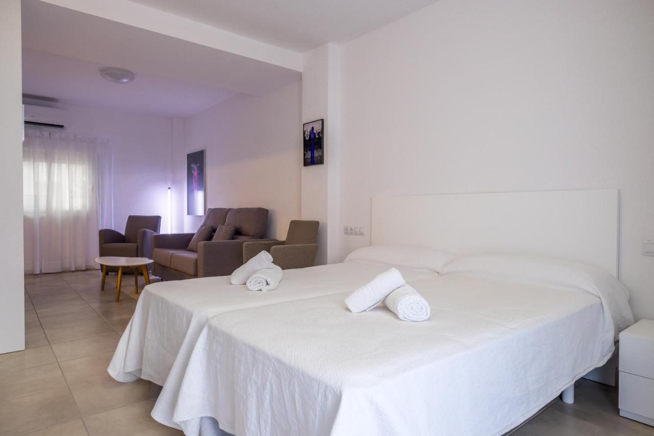 Sal Mar Suites Santa Eularia des Riu Exterior foto