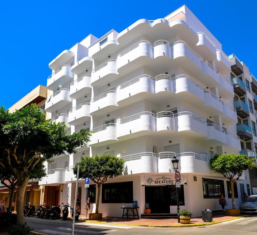 Sal Mar Suites Santa Eularia des Riu Exterior foto